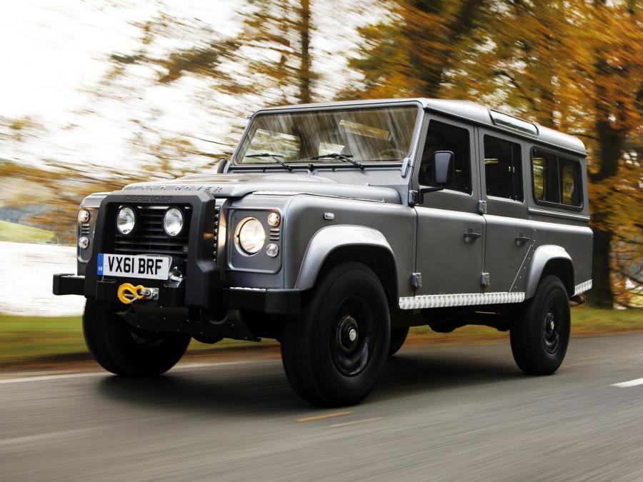  Land Rover Defender 110 Station Wagon 2007 года  (EU) (фото 16 из 24)